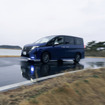 日産『セレナ AUTECH マルチベッド』