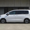 タナベ・サステックNF210　ホンダ・フリードe:HEV装着例（フロント：20mmダウン / リア：21mmダウン）