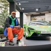 ヨロバ・イロリ氏のアートが描かれたマクラーレン『アルトゥーラ』