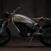 ロイヤルエンフィールド新ブランド「FLYING FLEA」の世界に一つだけのアート作品「MOTOTOTEM」