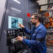 BMWグループのランツフート工場が最先端技術を活用