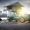 オペルの小型SUV『フロンテラ』の純正ルーフテント装着車