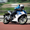 スズキ ジクサーSF250