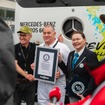 メルセデスベンツの新型電動トラック『eActros 600』が124.7kmをバック走行しギネス世界新記録達成