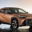トヨタ アイゴX ハイブリッド