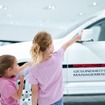 ポルシェ博物館の緊急車両をテーマにした無料の子供向け夏季プログラム「Porsche 4Kids」
