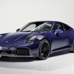 ポルシェ・イタリア設立40周年を記念して「フェラガモ」と共同開発した限定車の911カレラ4 GTS