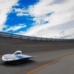 大阪工業大学が8月に豪州で開催されるソーラーカーレース「ブリヂストン・ワールドソーラーチャレンジ（BWSC）」に初出場