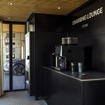 スイスにポルシェ初のEV向け充電ラウンジ「ポルシェ・チャージング・ラウンジ」開設