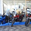 新たに新型バイクレンタルサービスを開始したスズキワールド千里（大阪府吹田市）