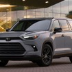 トヨタ・グランドハイランダーの「ハイブリッド ナイトシェード エディション」
