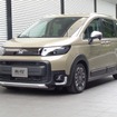 ブリッツ DAMPER ZZ-R　ホンダ・フリード装着例（ダウン量：フロント 15mmダウン / リア 30mmダウン）
