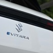 リアエンドには「eVITARA」のロゴマークが貼られ、「e」のみ環境を意識したブルー色となっていた