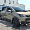 車中泊仕様のe:HEV CROSSTAR