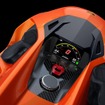 ランボルギーニとCAYAGOが共同開発した水中スクーター「SEABOB SE63」