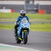 アプリリア RS 660 Extrema トラックハウス＃79レプリカで走行する小椋選手
