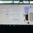 モデル3・パフォーマンスのディスプレイ。あらゆる車量設定だけでなく、シフトチェンジさえもこの画面上で行う