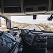 ボルボトラックの運転者の注意散漫や居眠り運転を検知する「ドライバーアラートサポート」システム