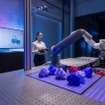 ABBロボティクスの視覚駆動型自律システム「OmniCore EyeMotion」