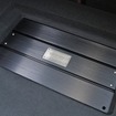 パワーアンプにはブラックスのGX2400をチョイス（GX2000も搭載する）。フロントステージのサウンドを高めるチョイスとなった。
