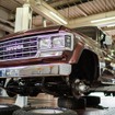 ランドクルーザーの重整備を専門的に行う自動車整備工場「FLEXテクニカルセンター埼玉支店」