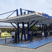アウトバーンを降りて500mの急速充電ステーション（2023年9月撮影）