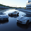MAZDA SPIRIT RACING ROADSTER（左）と12R（右）