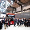 MG COMMERCIALの電動シティバス「iEV12」と電動バスシャシー「B12E」