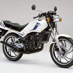 ヤマハ RZ125（写真は1982年）