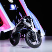 ヤマハ MOTOROiD：Λ（ジャパンモビリティショー2025）