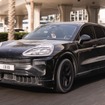 ポルシェ『カイエン』次期型のEVプロトタイプ