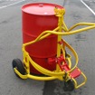 作品名：底まで吸うCARドラム缶を傾ける機構を追加し、底に残った油を吸い出せる台車