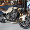 ヤマハ XSR900 2025年モデル（セラミックアイボリー）