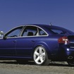 アウディ RS6 セダン（2002-08年）