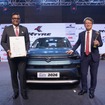 スズキ・ビクトリスがインドの「Indian Car of the Year(ICOTY)2026」を受賞