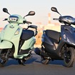 スズキ アドレス125（左）とヤマハ アクシスZ（右）