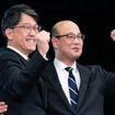 トヨタ自動車の新人事。現社長：佐藤恒治氏（向かって左）と新社長：近健太氏