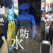 ワークマンのブース。ライダー御用達のレインウェアも充実（東京モーターサイクルショー2026）