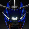 モデルチェンジしたヤマハ YZF-R7 ABSのフロントマスク