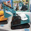 トイコー、乗用ショベル コベルコ建機SK200（おもちゃビジネスフェア2026）