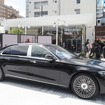映画『プラダを着た悪魔 2』劇中車と同型のメルセデス・マイバッハSクラス（Mercedes-Benz Studio Tokyo）