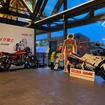バイカーズパラダイス南箱根で体感できる「バリバリ伝説 VR RIDE」