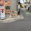 画面左右が中野区道、特別区道24-940・東中野ギンザ通り