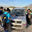 廃車をキャンバスに「らくがきカー」イベント