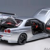 AUTOart製「ニスモ R34 GT-R Z-tune シルバー」の1/18スケールモデル
