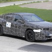 BMW iX4 市販型のプロトタイプ