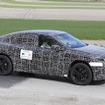 BMW iX4 市販型のプロトタイプ