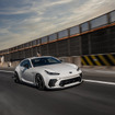 F1デザイナー監修の『GR86/BRZ』向けエイドロ・エアロパーツ