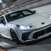 F1デザイナー監修の『GR86/BRZ』向けエイドロ・エアロパーツ