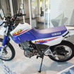 YAMAHA e-RIDE BASEで展示中のヤマハ XT600